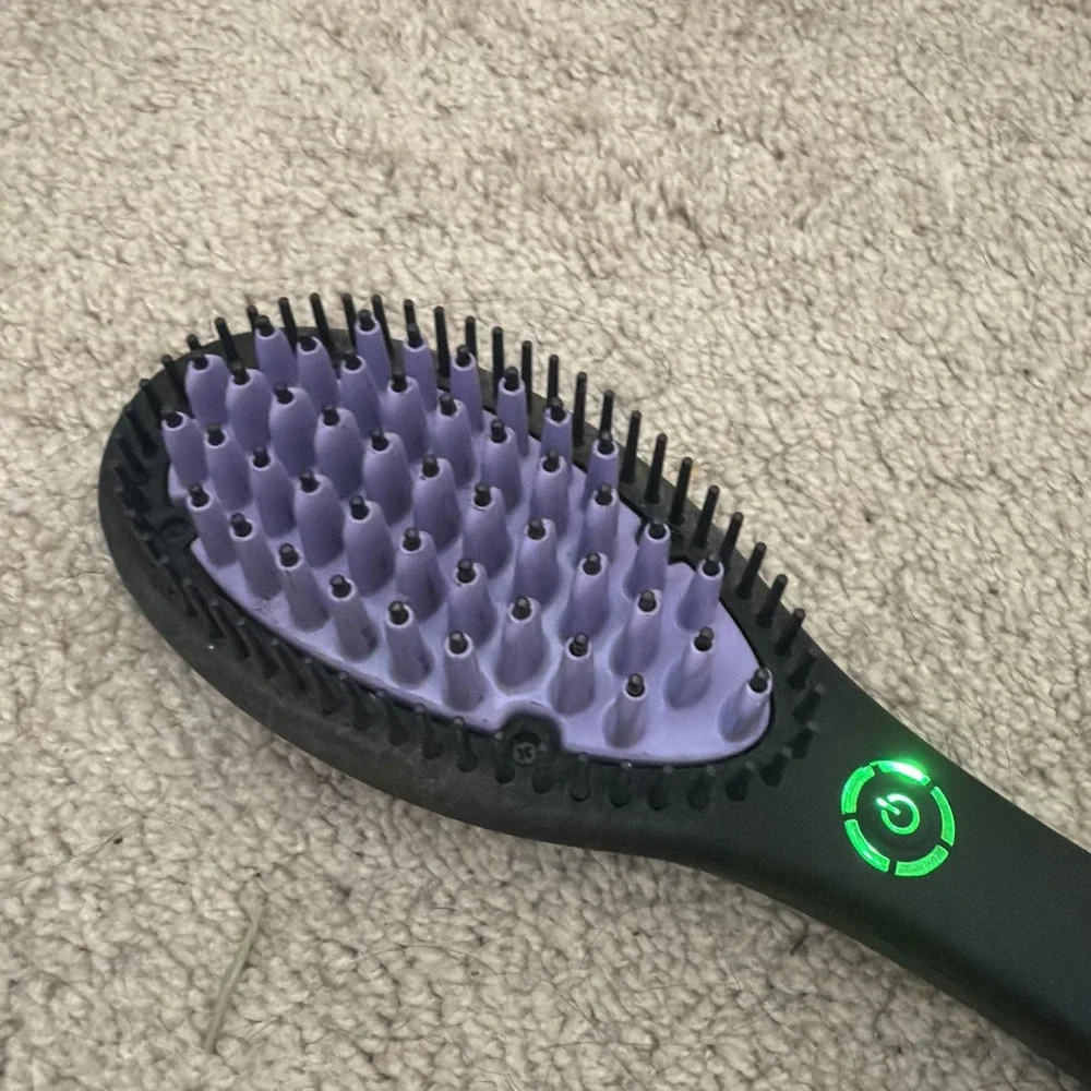 Dafni - Hair Straightening Ceramic Brush - ***Tested***